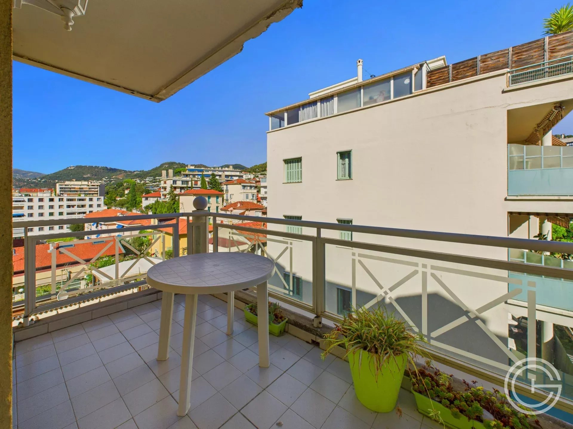 Location Appartement Nice Le Port