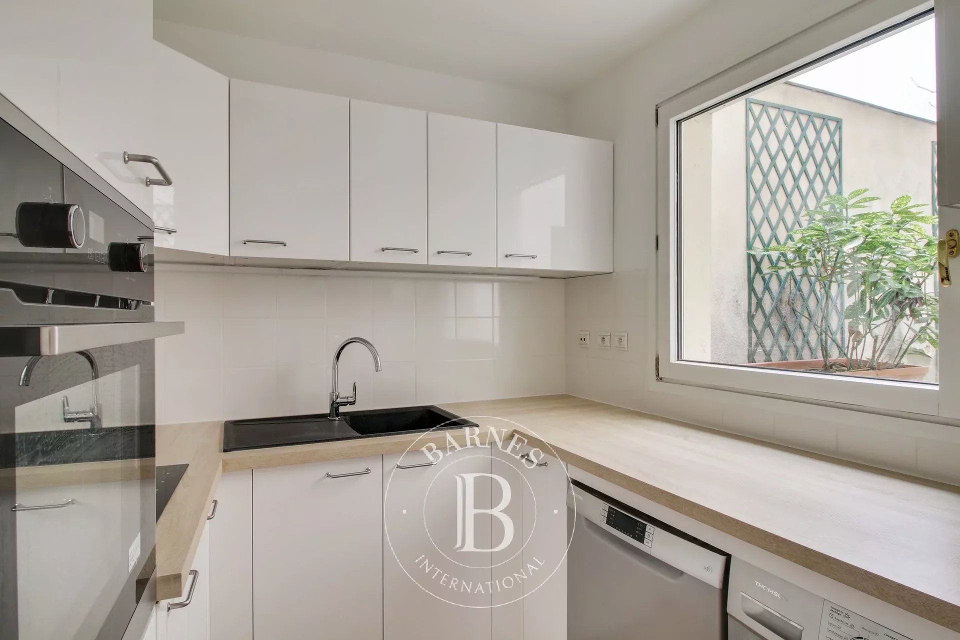 Daire Paris 6ème - picture 6