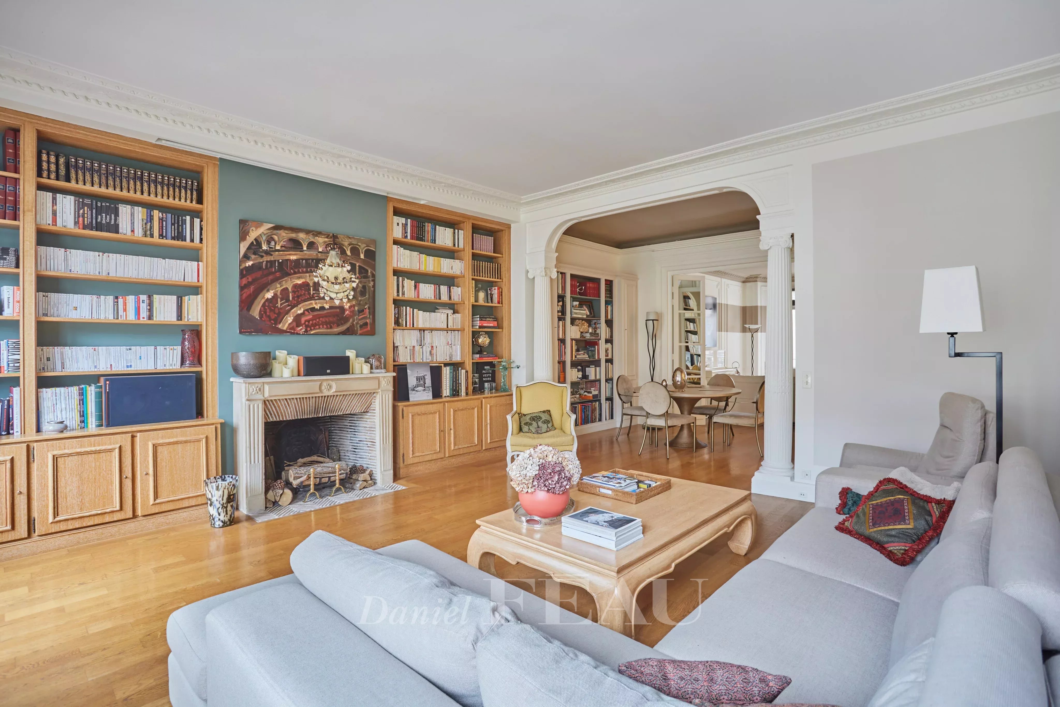 Sale Apartment Paris 16th