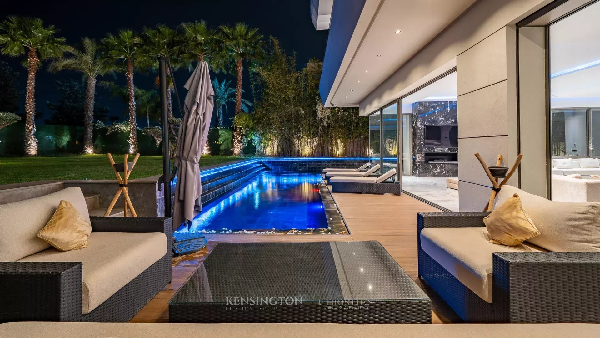 5 Bedroom Villa/Townhouse's Image 64