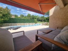 FOR SALE - 5-room single-storey house with swimming pool - quiet, sought-after area — photo 5 of 7