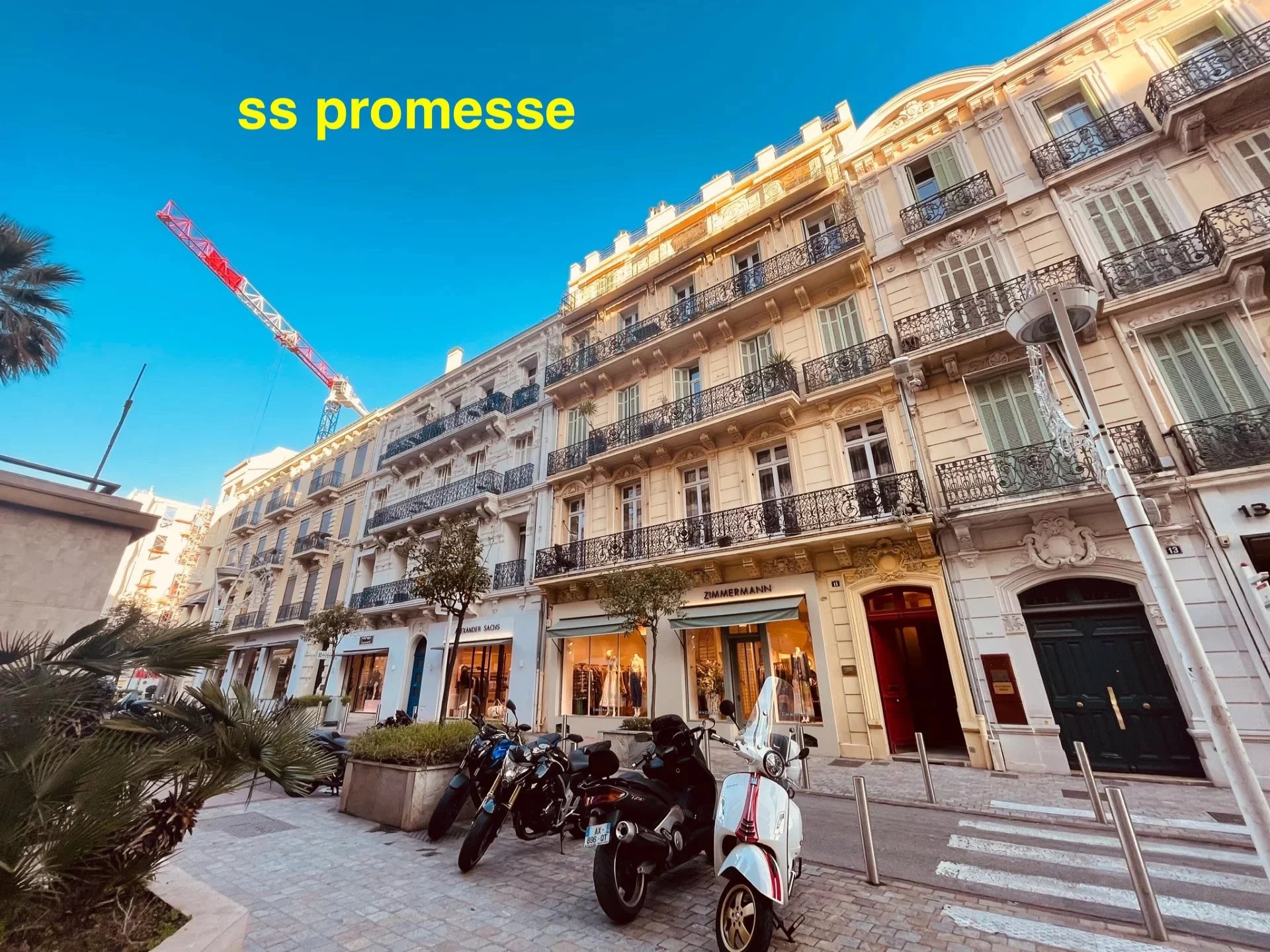 MURS A  VENDRE  RUE DES ETATS  UNIS  CROISETTE  RUE D'ANTIBES