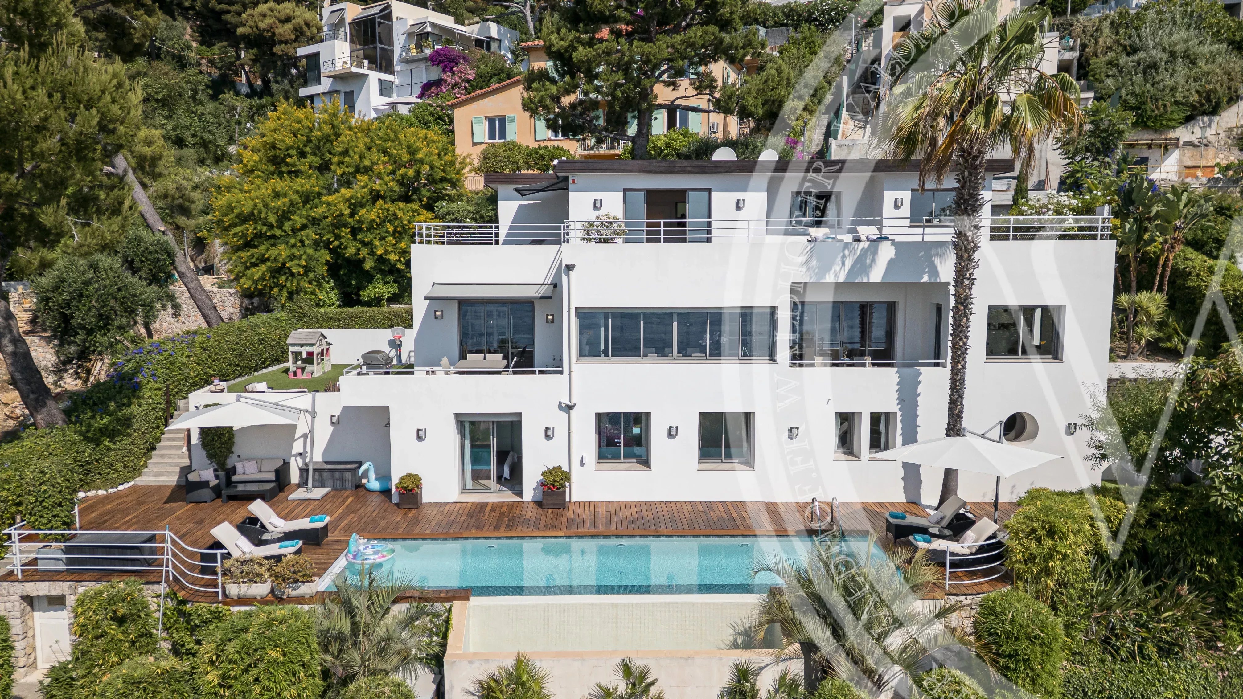 Eccezionale Villa Contemporanea con Vista Panoramica sul Mare – Èze Bord de Mer