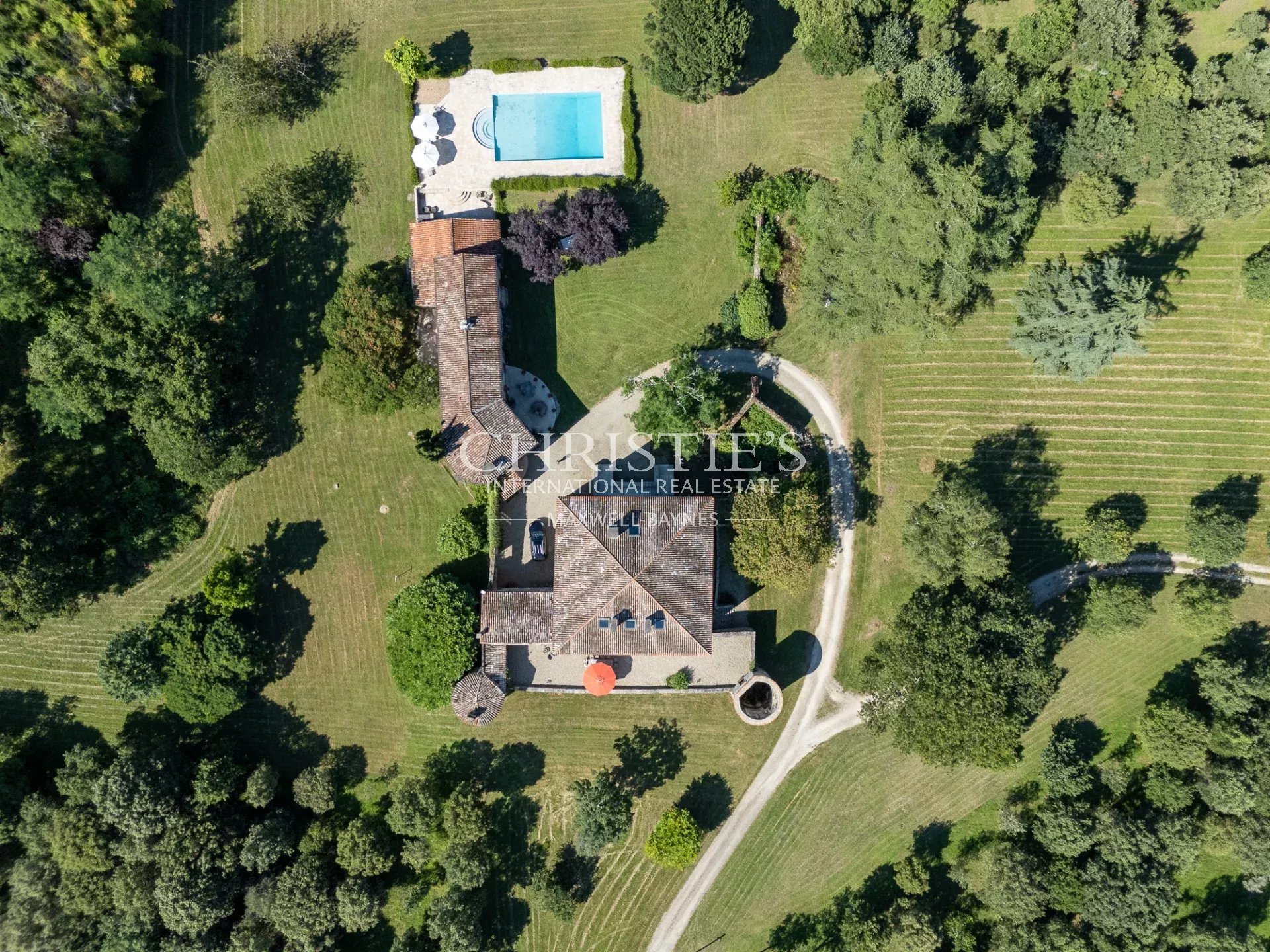 10 Bedroom Chateau's Image 5
