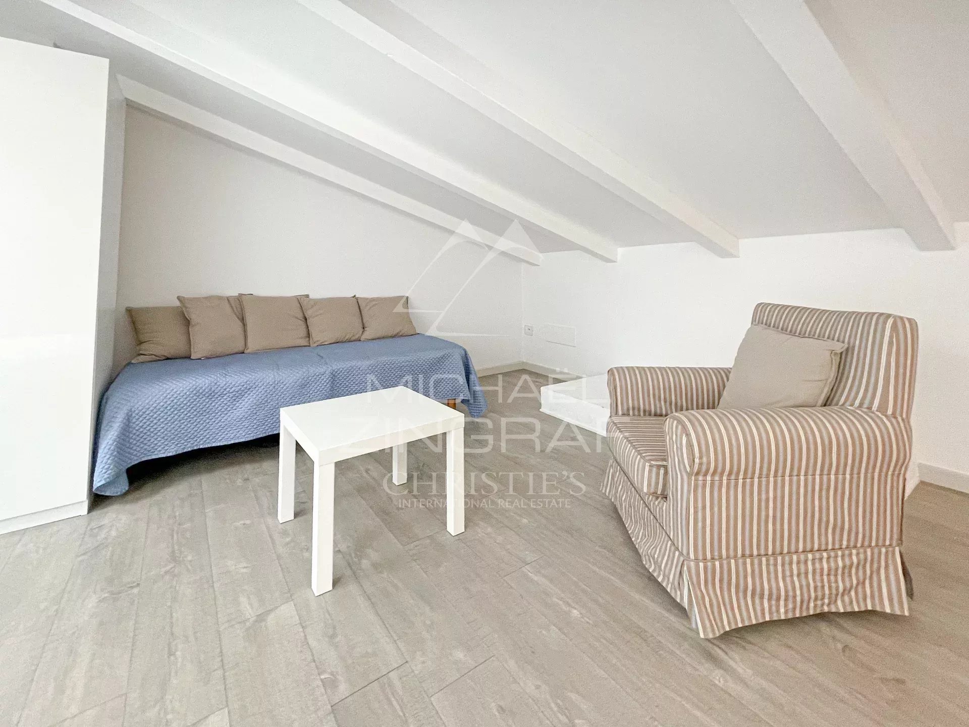 2 Bedroom Apartment/Flat's Image 10