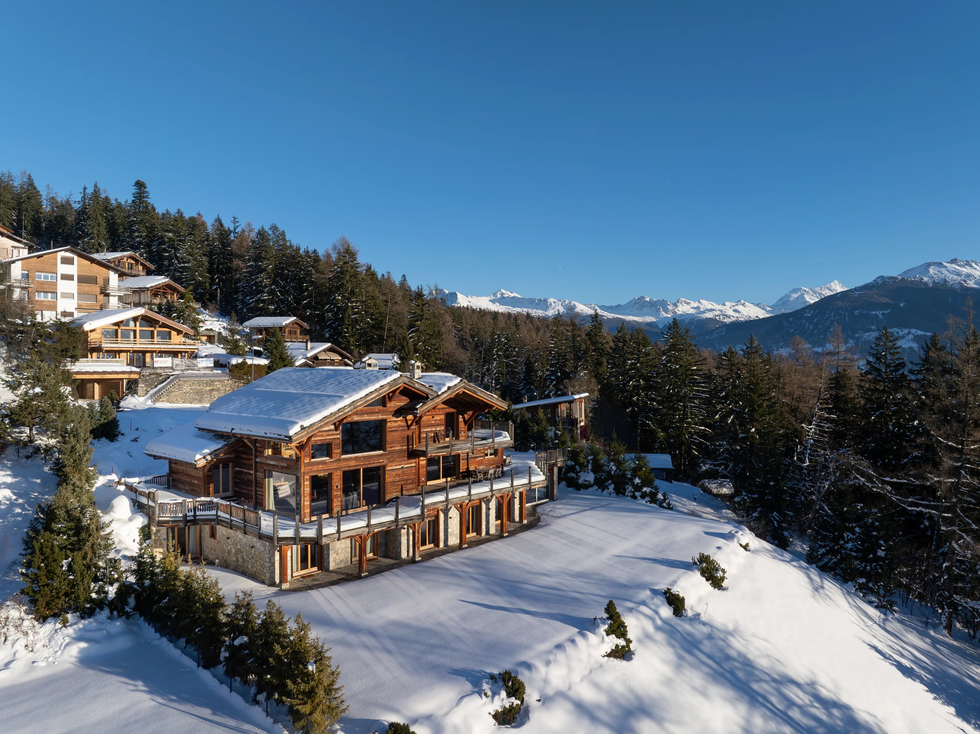 Majestätisches Familienchalet in Crans-Montana