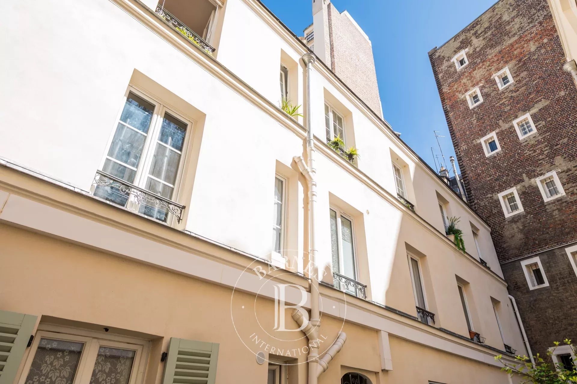 Daire Paris 18ème - picture 10