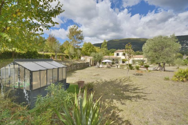 Grasse Valbonne Provencal Villa for sale with Pool House — photo 2