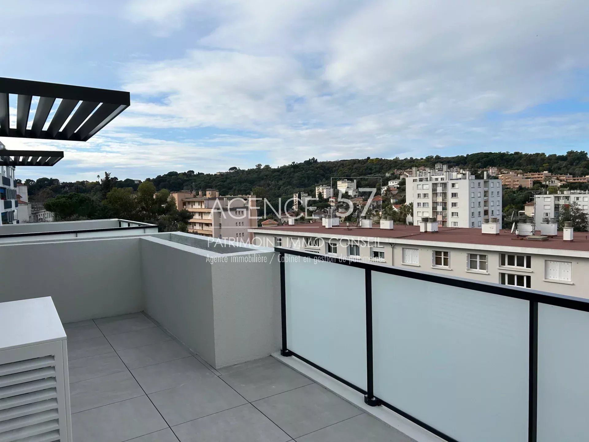 06400 CANNES APPARTEMENT