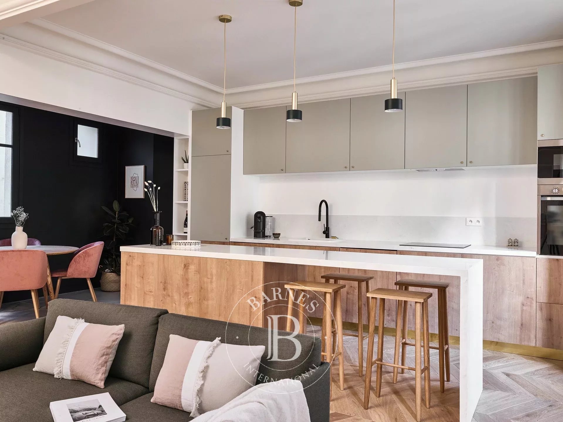 Daire Paris 3ème - picture 5