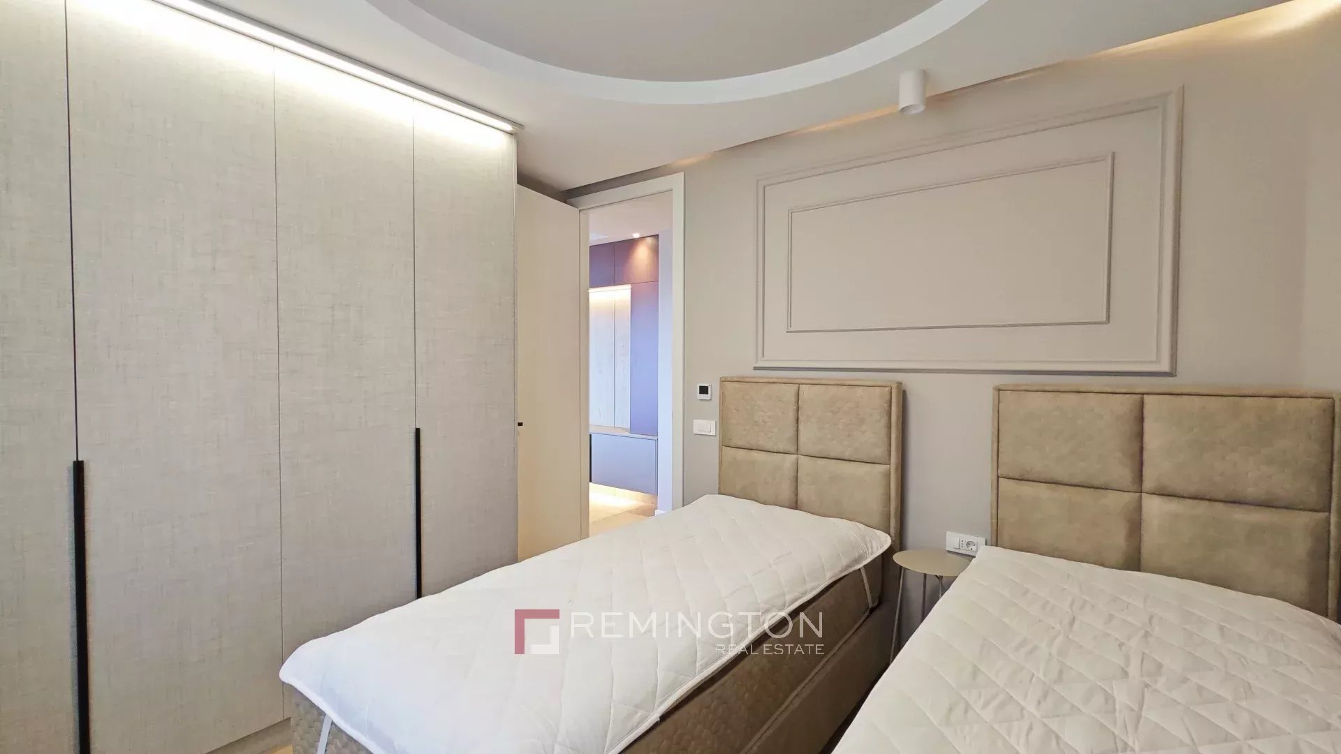 2 Bedroom Apartment/Flat's Image 6