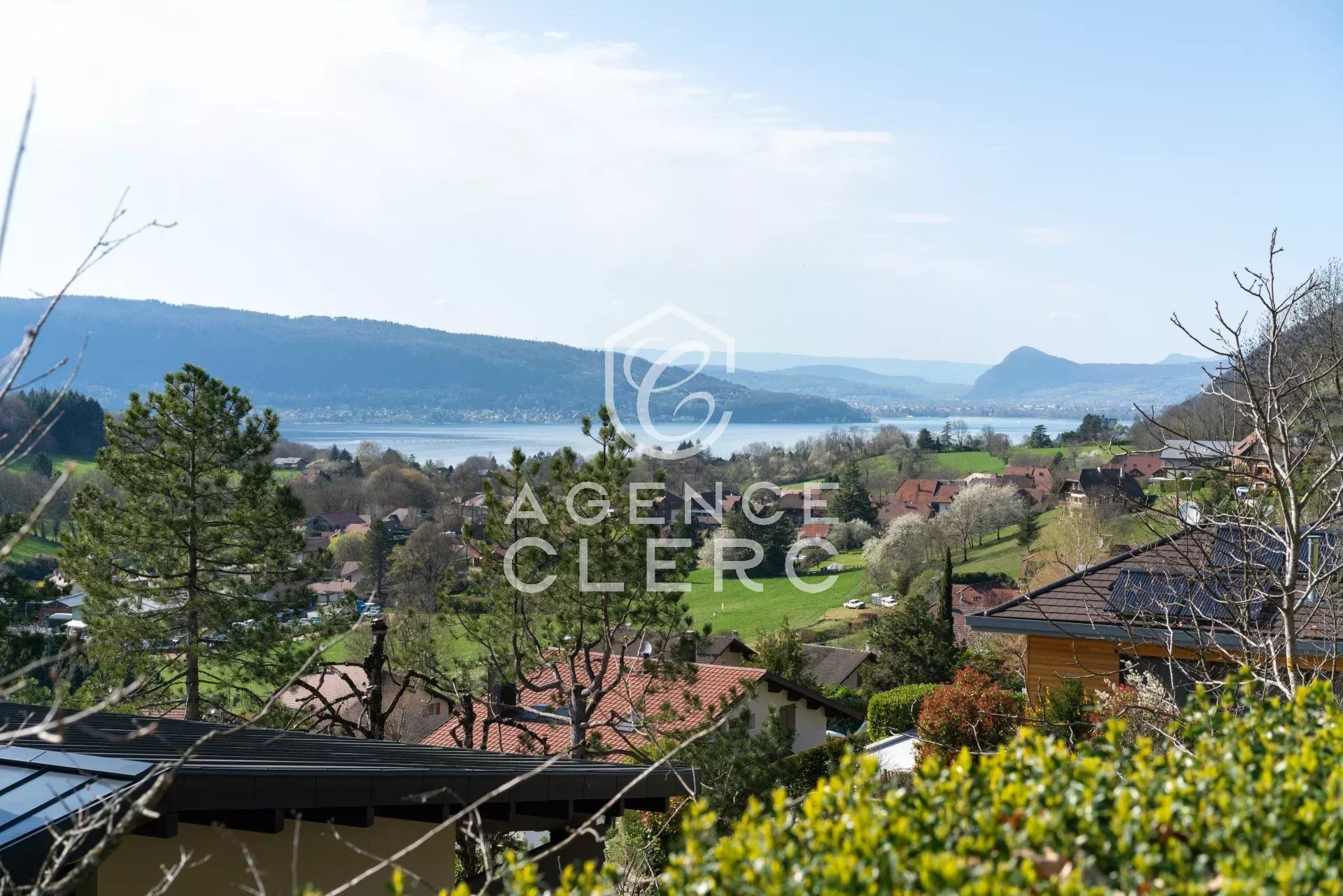 6 Bedroom Villa/Townhouse's Image 6