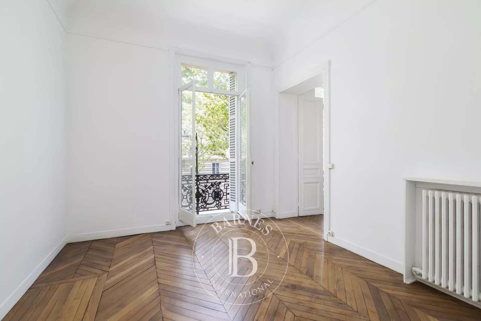 Daire Paris 7ème - picture 11