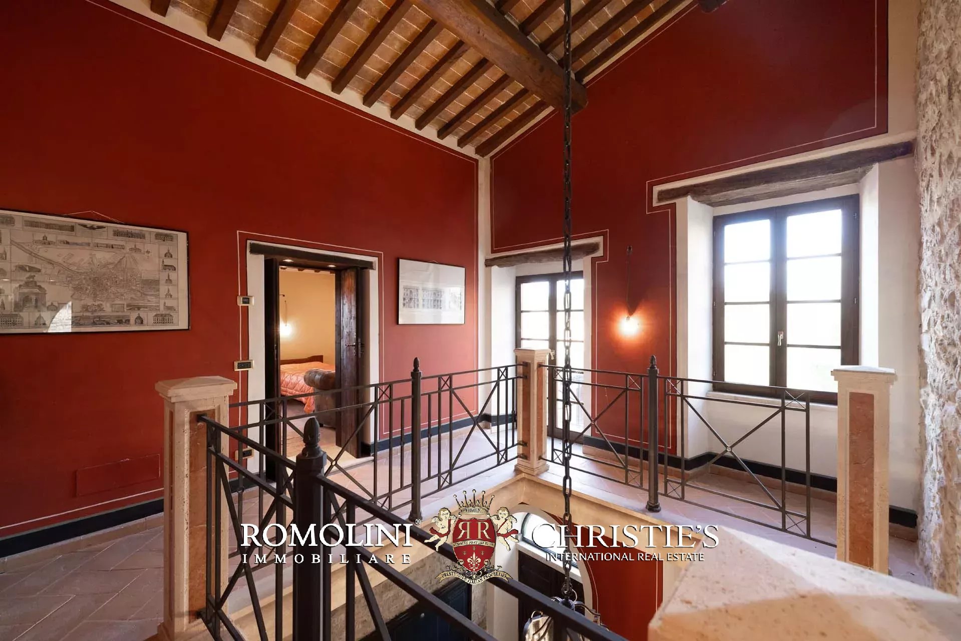 10 Bedroom Villa/Townhouse's Image 127