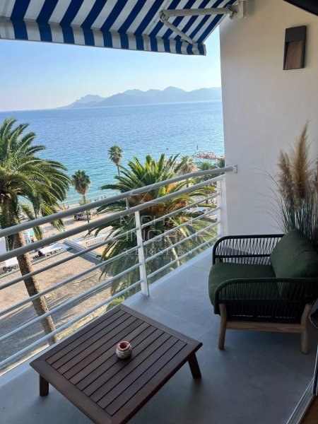 CANNES – Seafront – Stunning One-Bedroom Apartment — photo 2
