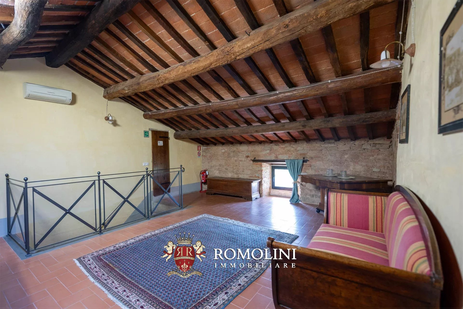 13 Bedroom Villa/Townhouse's Image 36