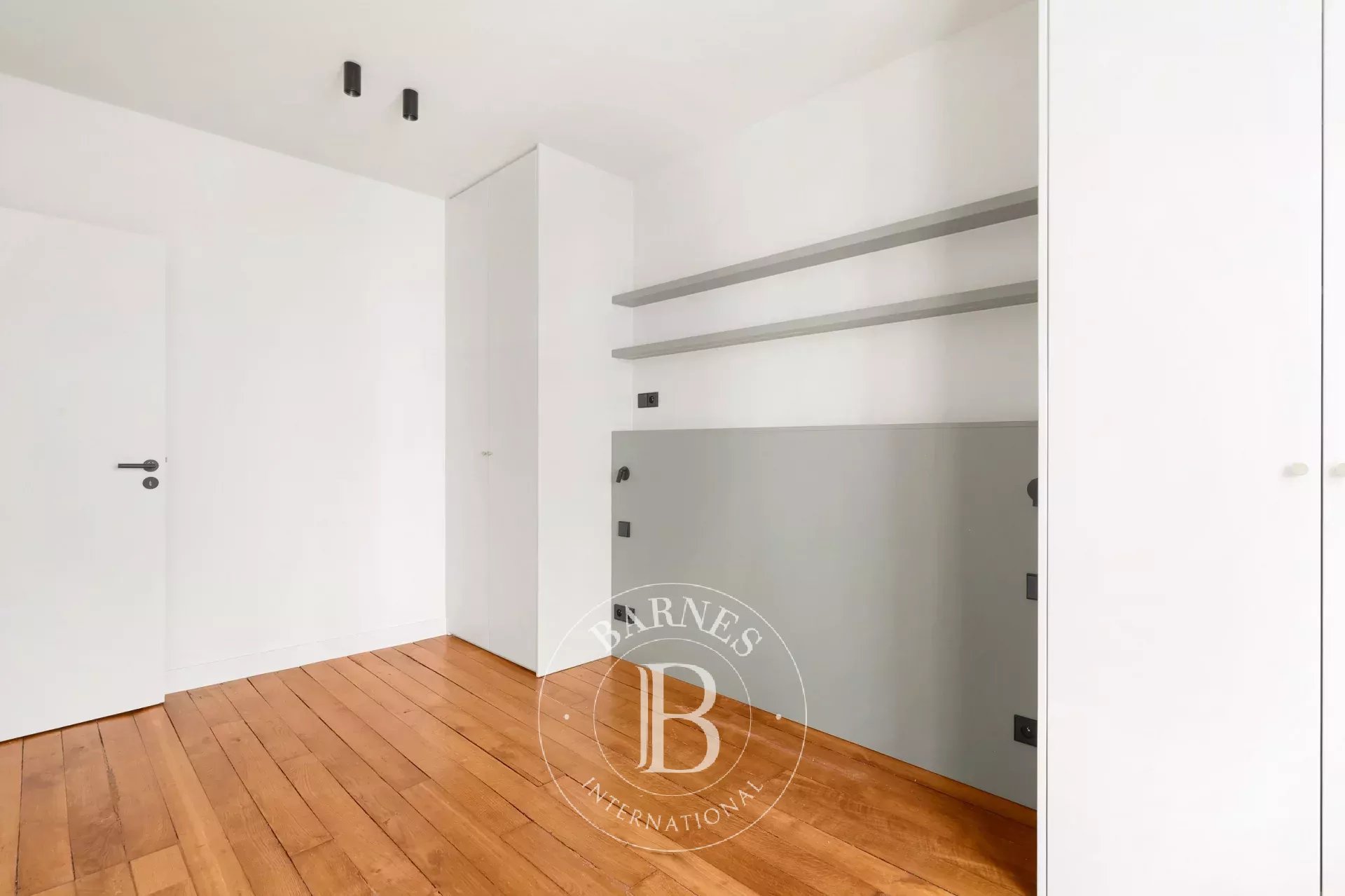 Paris  - Apartment 3 Bedrooms - picture 10