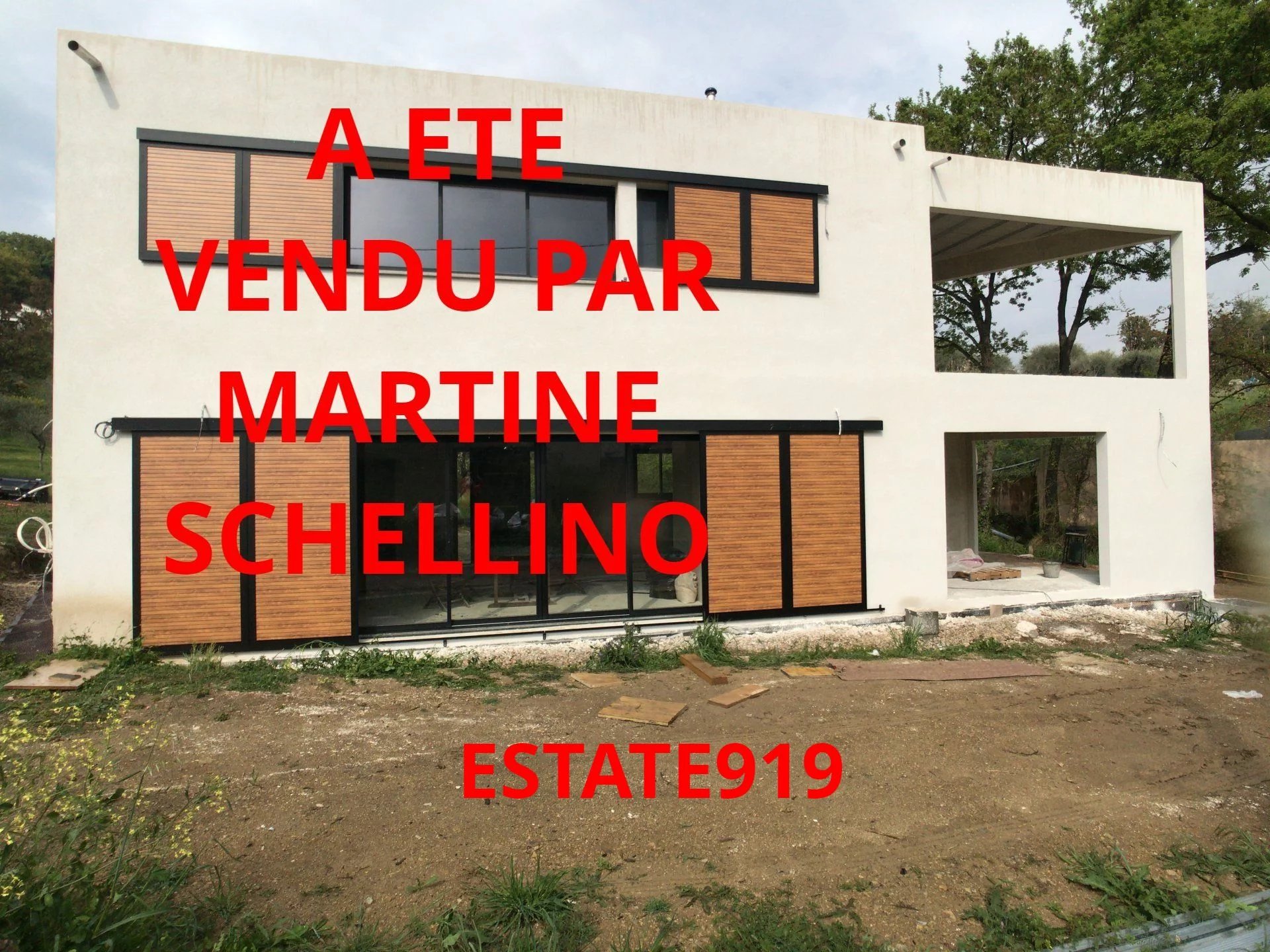 OPIO Villa  contemporaine à terminer