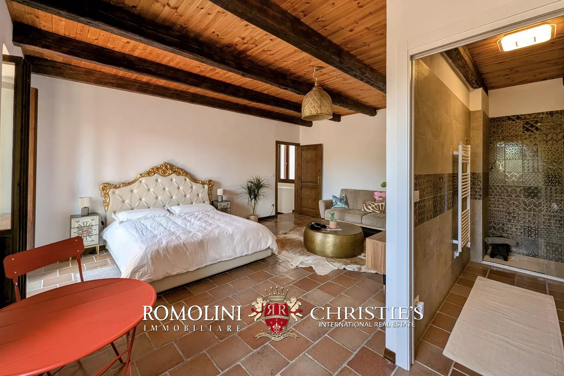 3 Bedroom Villa/Townhouse's Image 51