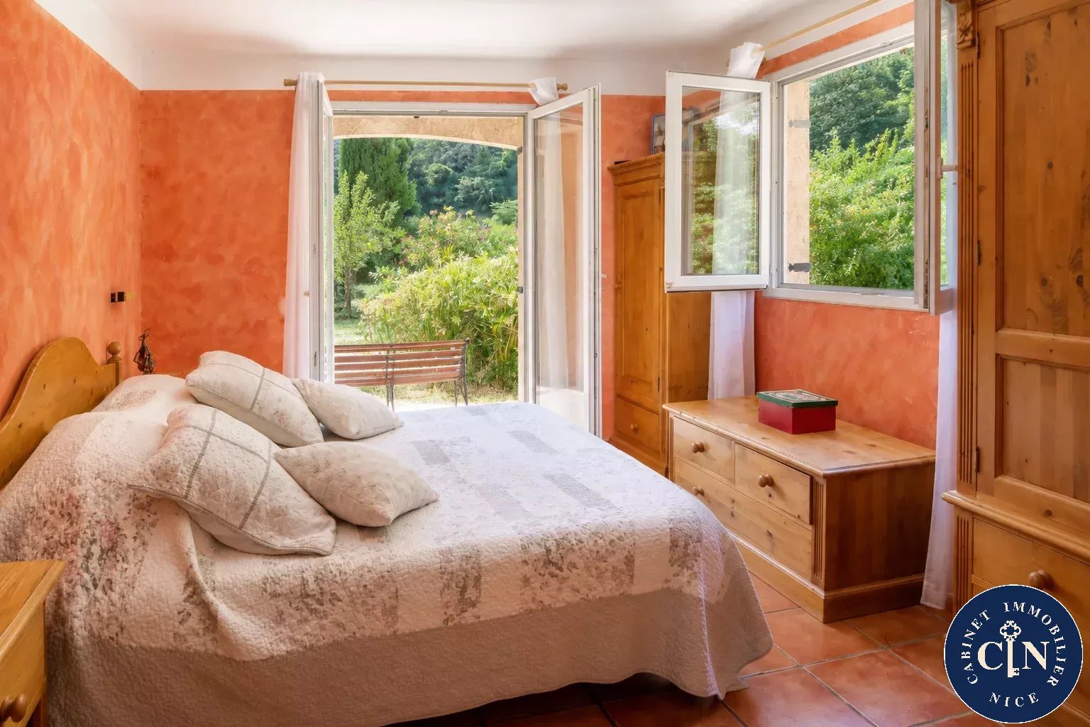 5 pièces 141 m² - Villa piscine chauffée - Le Broc — photo 14
