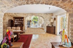 Grand Provençal Bastide in Lorgues | 31-Hectare Luxury Family Estate — photo 2 of 7