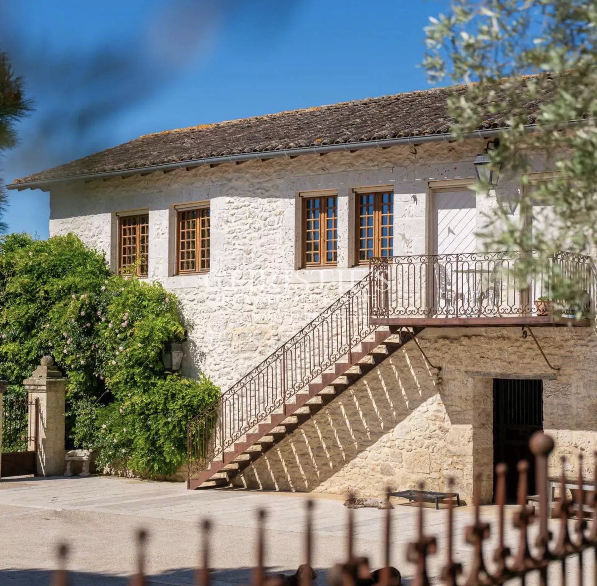 15 Bedroom Horse Property's Image 15