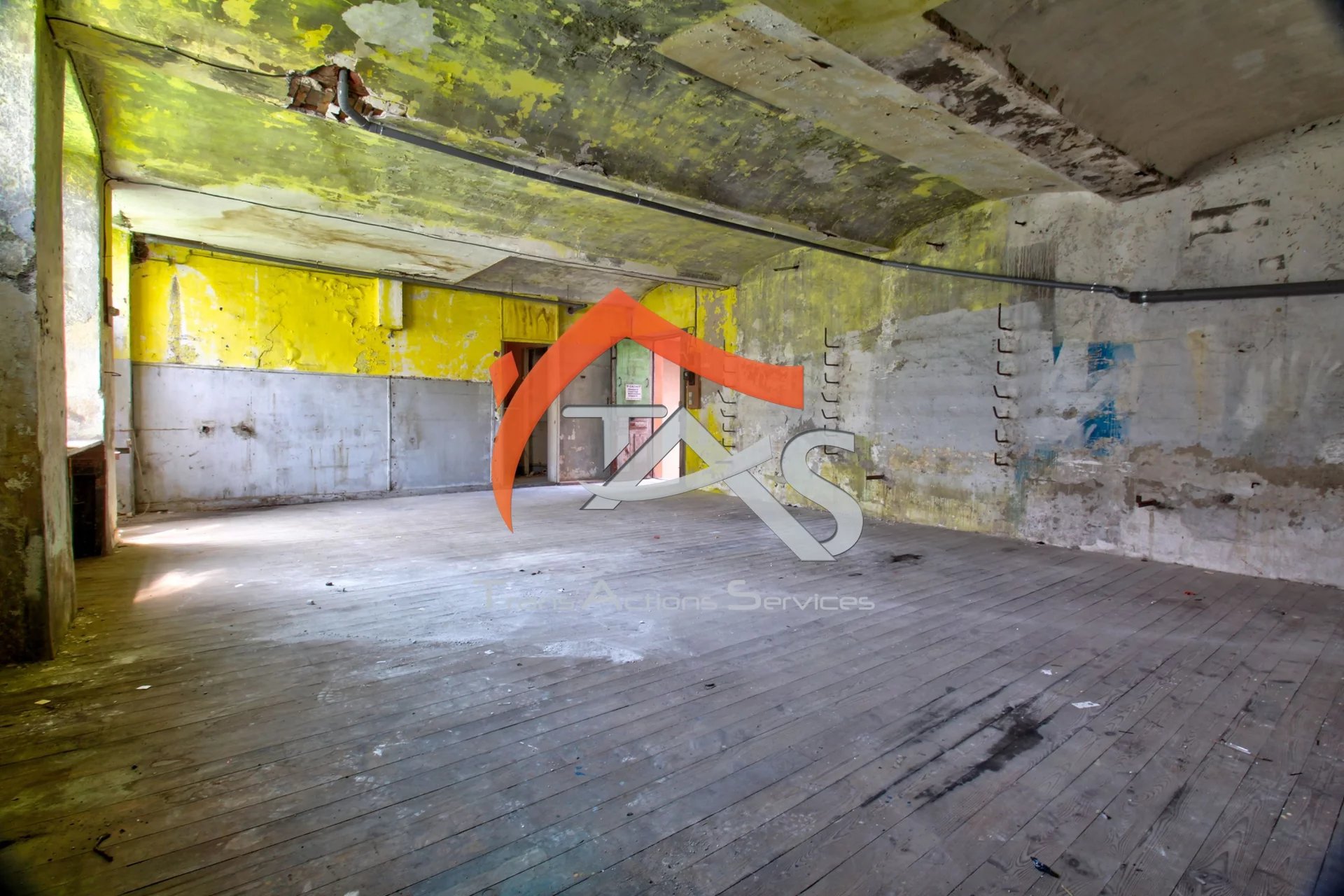 Plateaux à aménager de 121m² - Photo 4