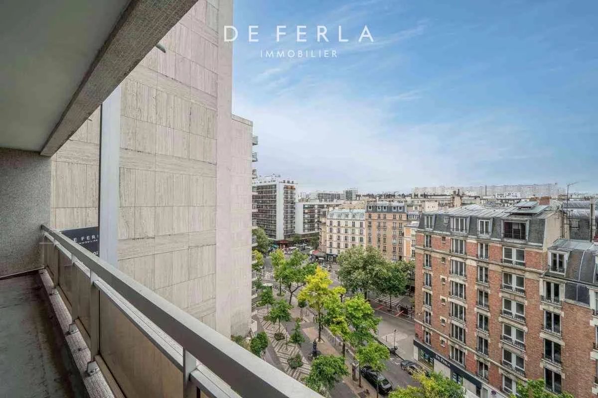 Bien familial avec balcon - Paris XV
