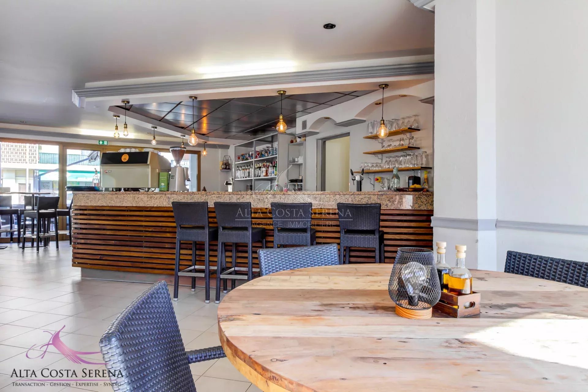 Agence immobilière de 