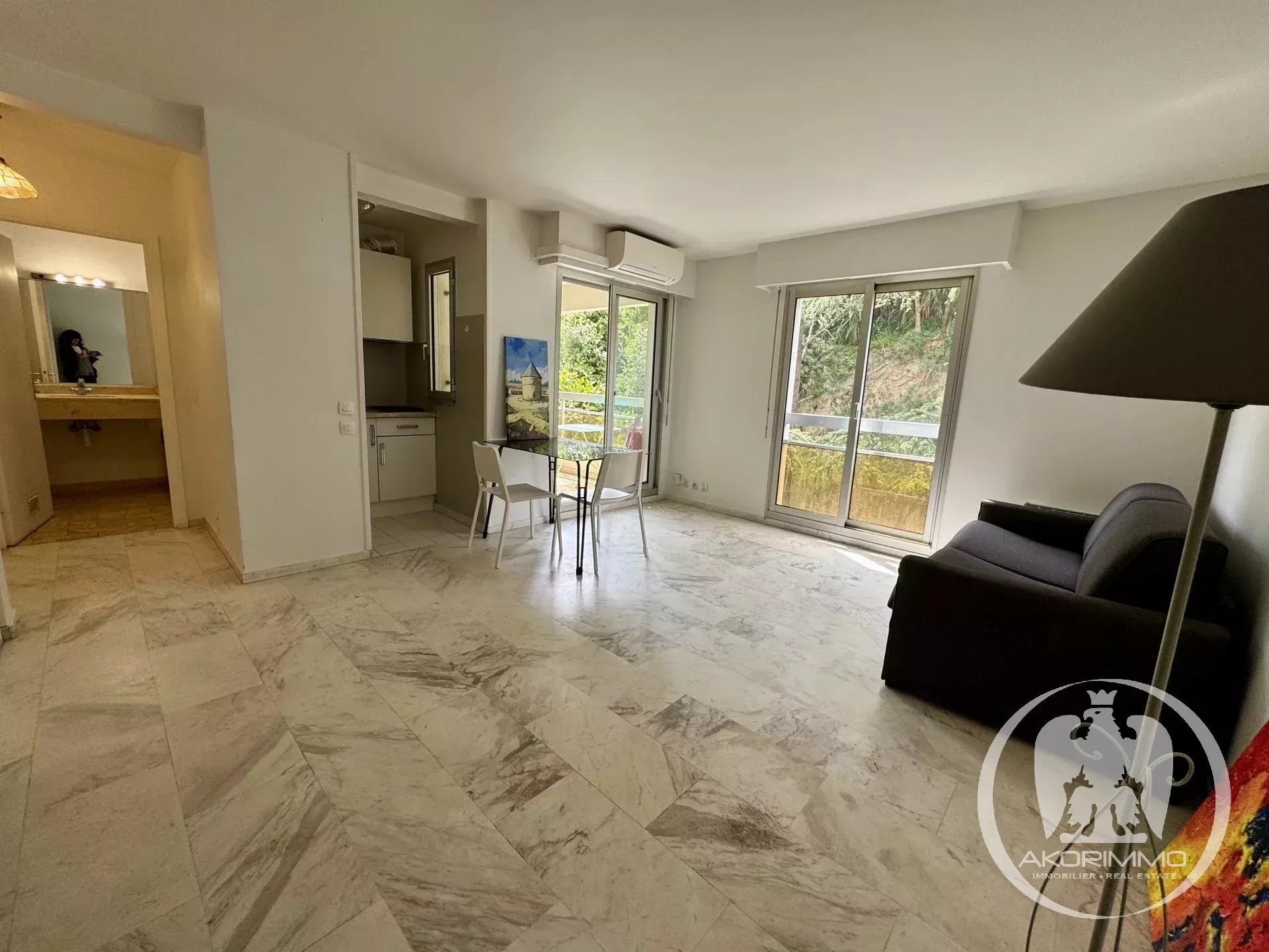 Apartment  - Studio  - Studio  - 30.0 m² -  €169,900 - For sale