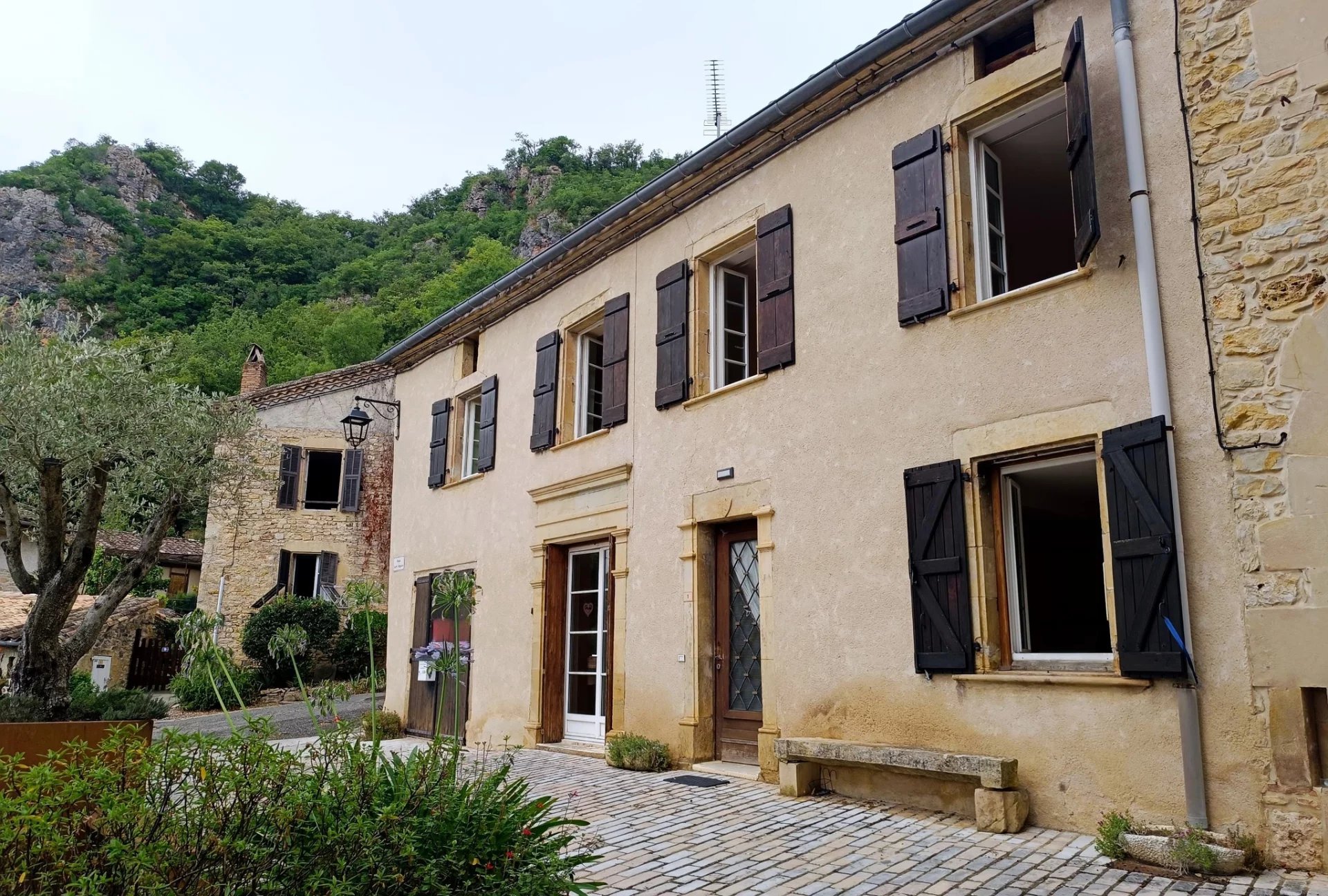 Agence immobilière de 