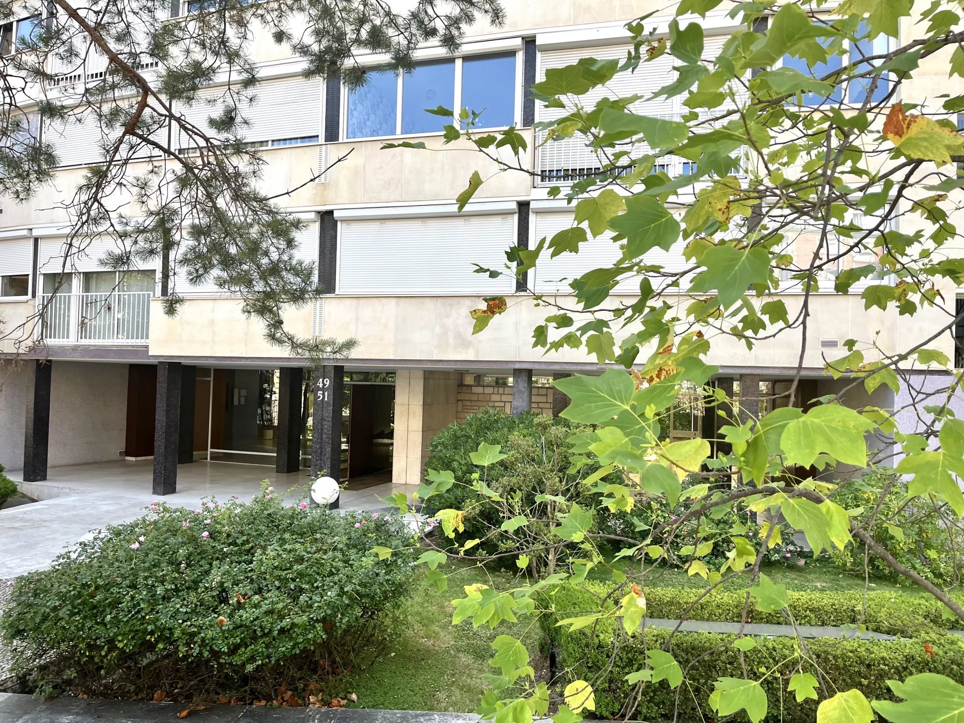 Agence immobilière de 