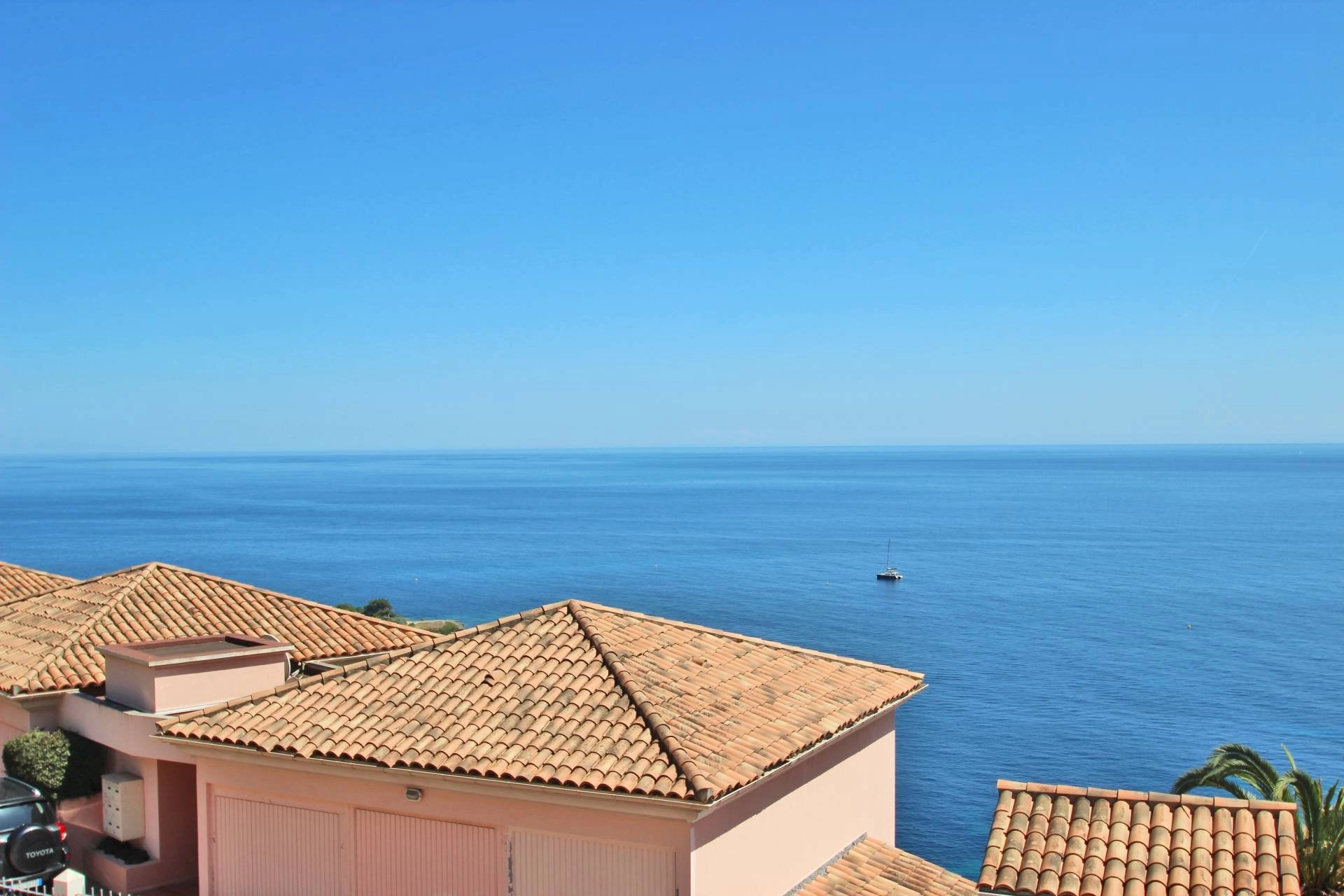 FURNISHED RENTAL: CAP D AIL - close Monaco - one bedroom- sea view