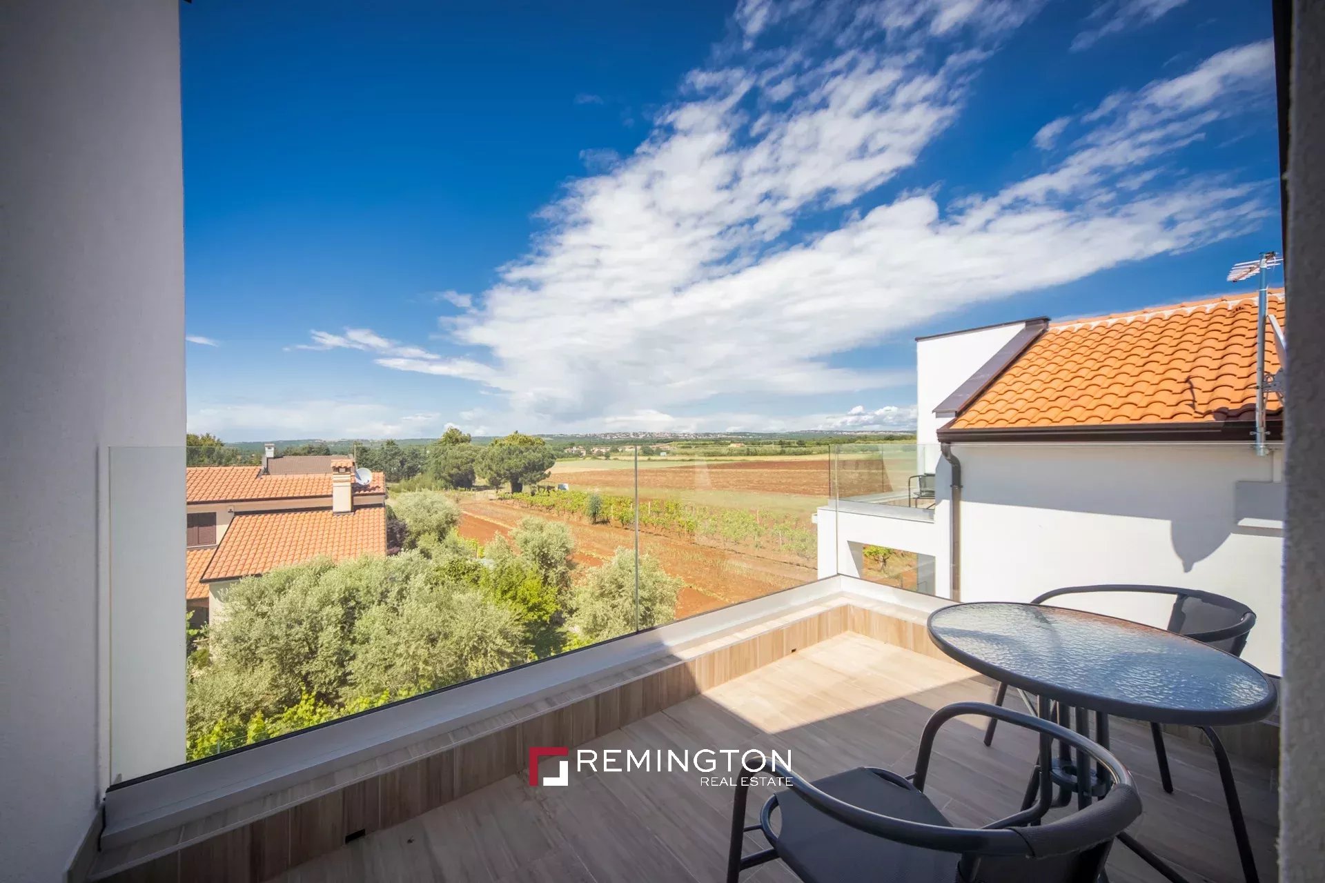 6 Bedroom Villa/Townhouse's Image 6