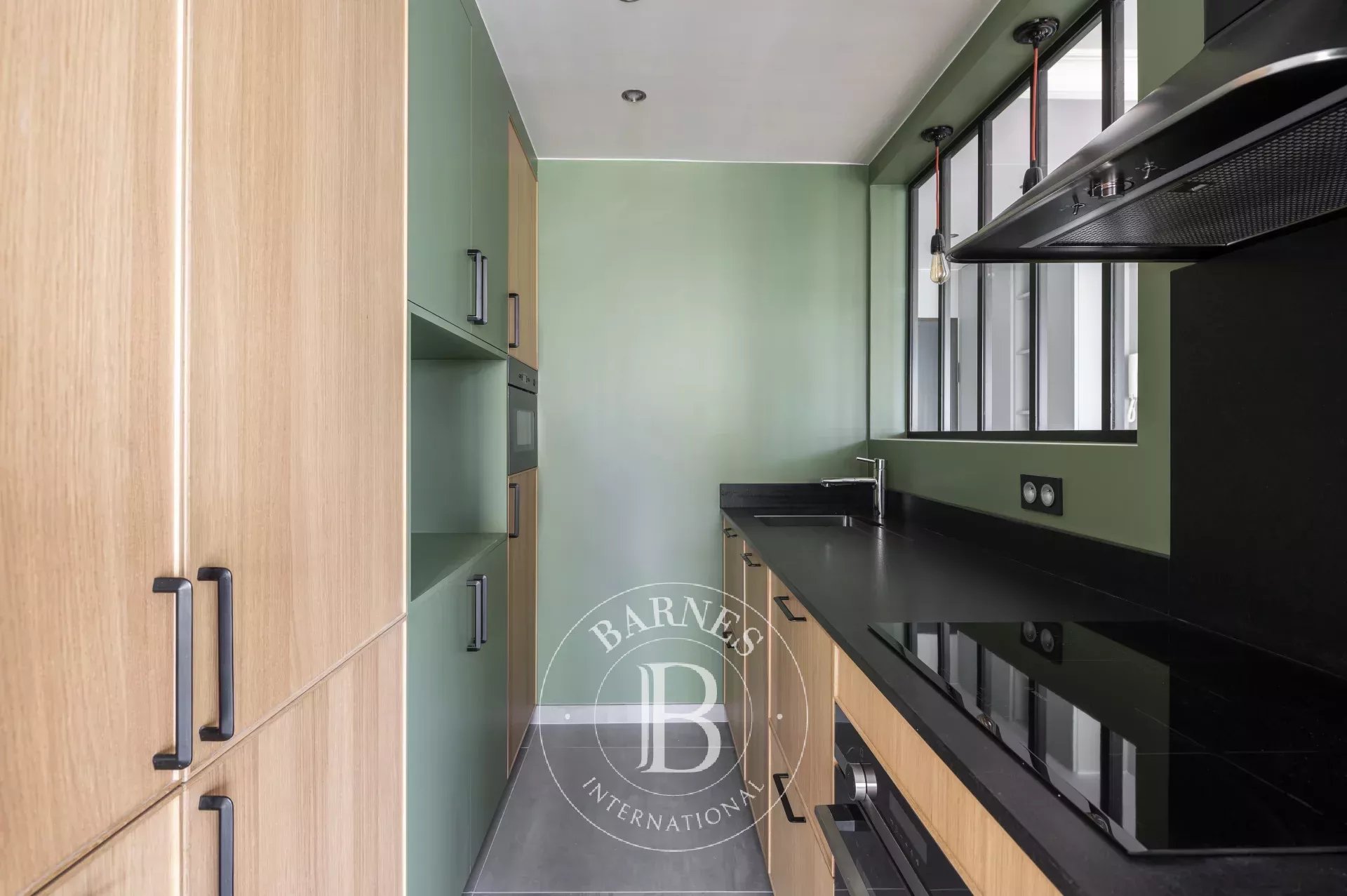 Daire Paris 18ème - picture 12