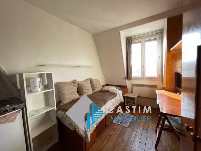 STUDIO DERNIER ETAGE - QUARTIER TOMBE ISSOIRE 75014 PARIS