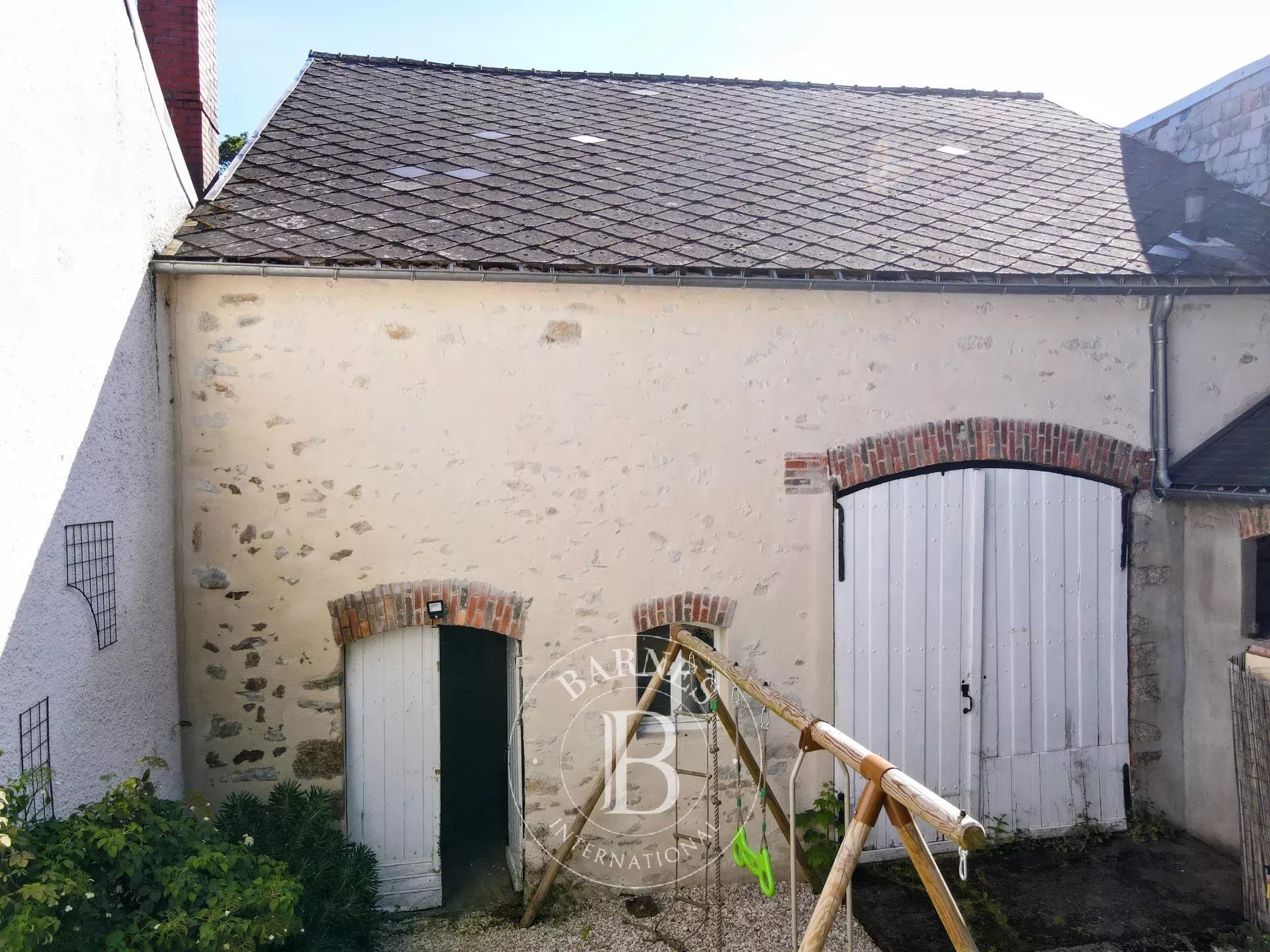 Ouroux-en-Morvan  - Hôtel particulier 9 Pi&egrave;ces - picture 4