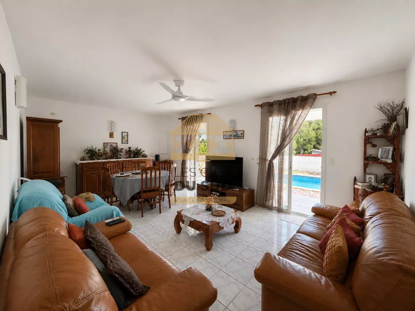 A VENDRE - MAISON DE TYPE T4 DE 122 M² ENVIRON - SAINT JOSEPH - 330 000 €