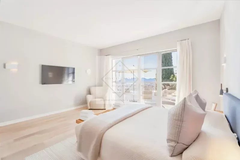 Villa Provençale Contemporaine d’Exception avec Vue Panoramique Mer – Cannes — photo 5