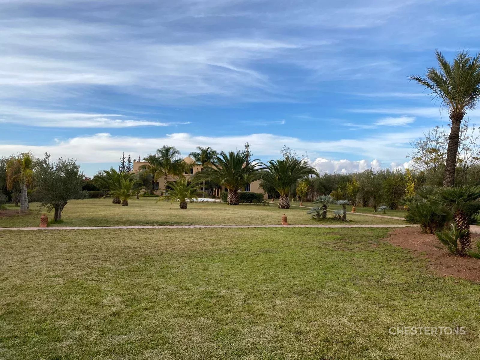 Image of Villa - 5 Bedrooms for Sale in Marrakech-Ménara-Marrakech-Morocco, Image 6