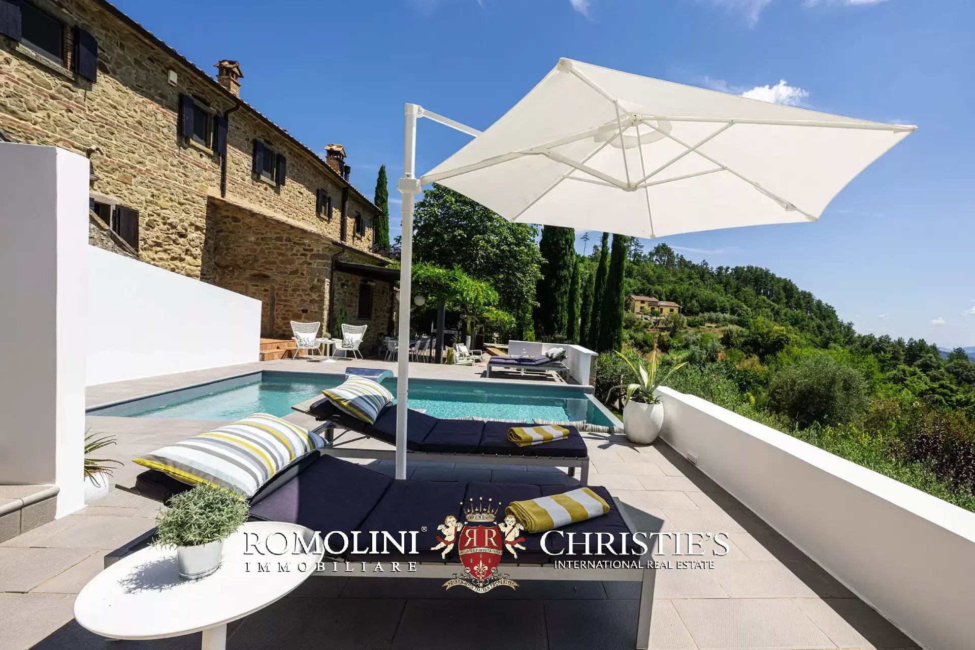 6 Bedroom Villa/Townhouse's Image 58