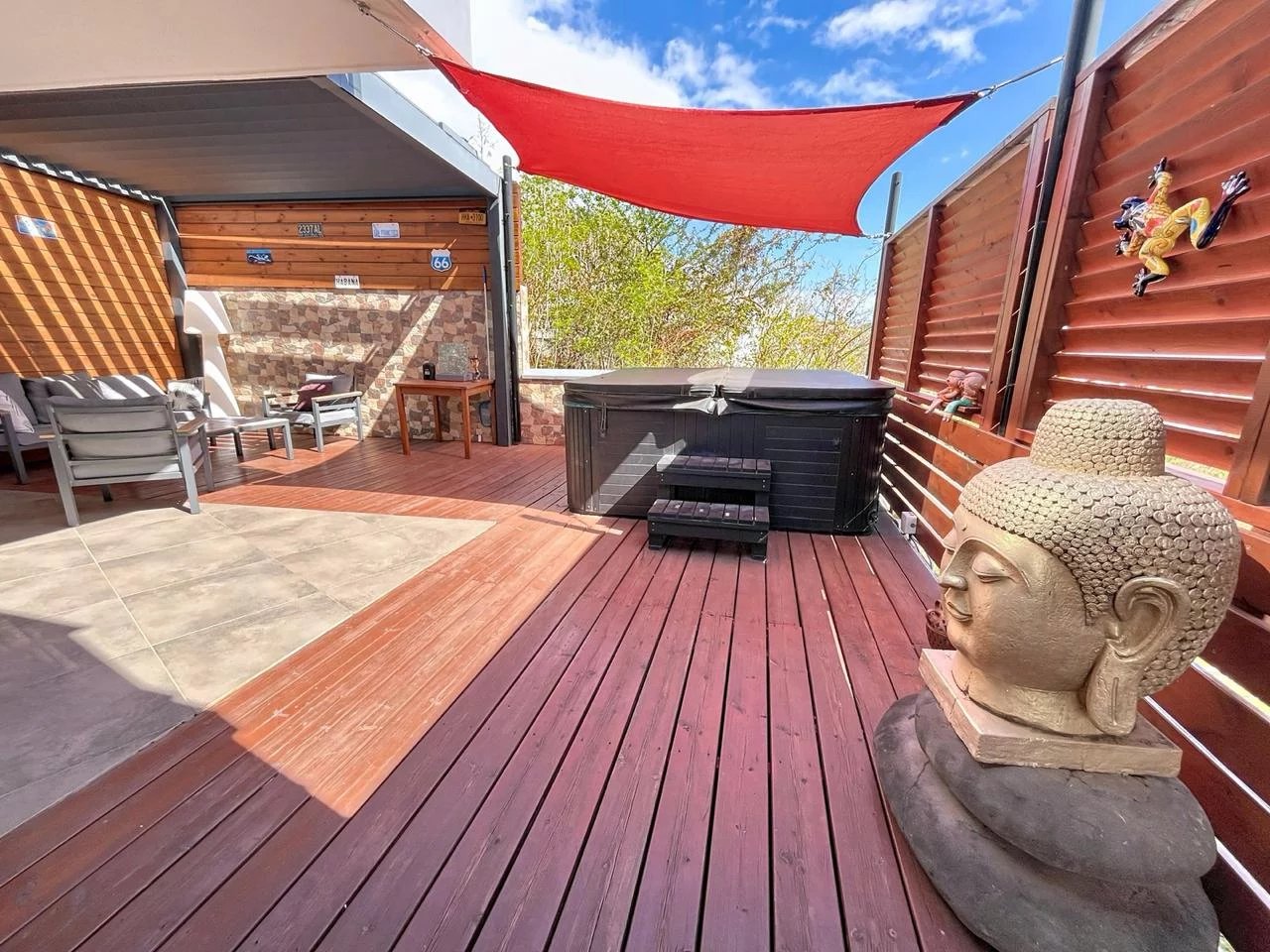 Saint-Leu centre – Maison coup de cœur avec vue mer, jacuzzi & centre-ville à pied !