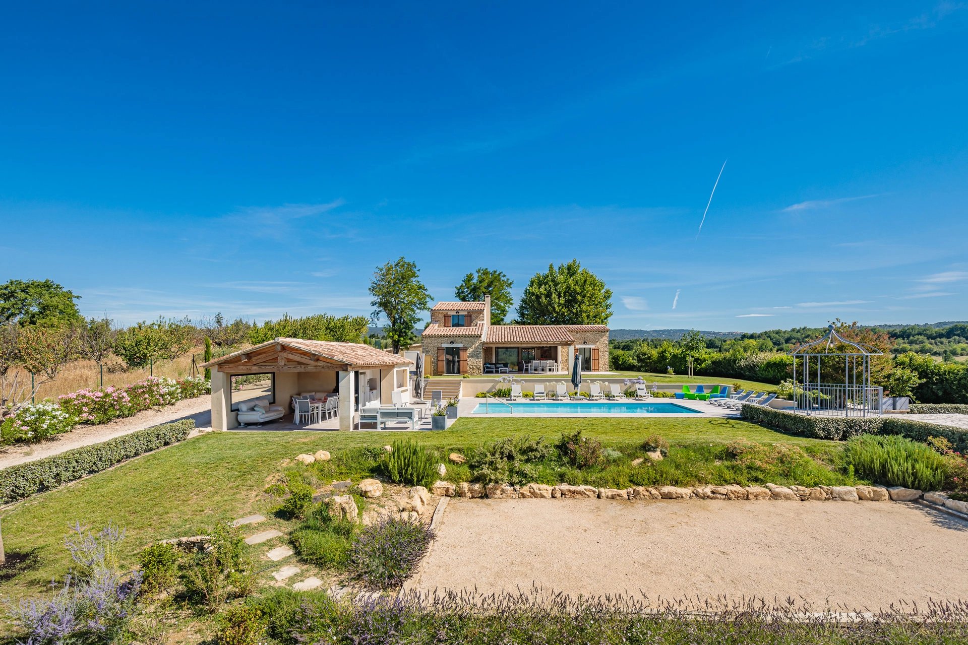 Gordes - Belle maison de vacances avec piscine chauffée et vue exceptionnelle sur le Luberon