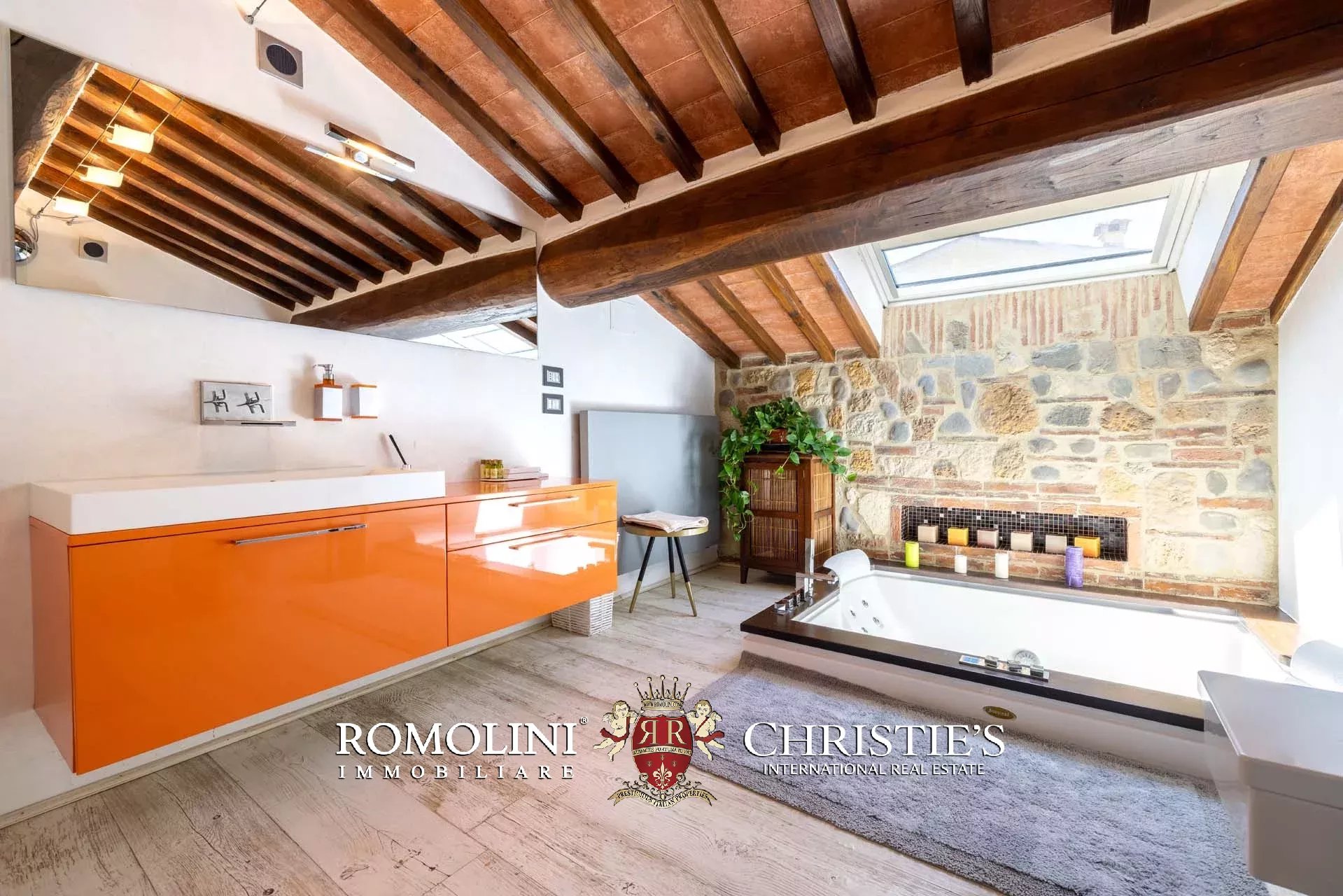 3 Bedroom Villa/Townhouse's Image 47