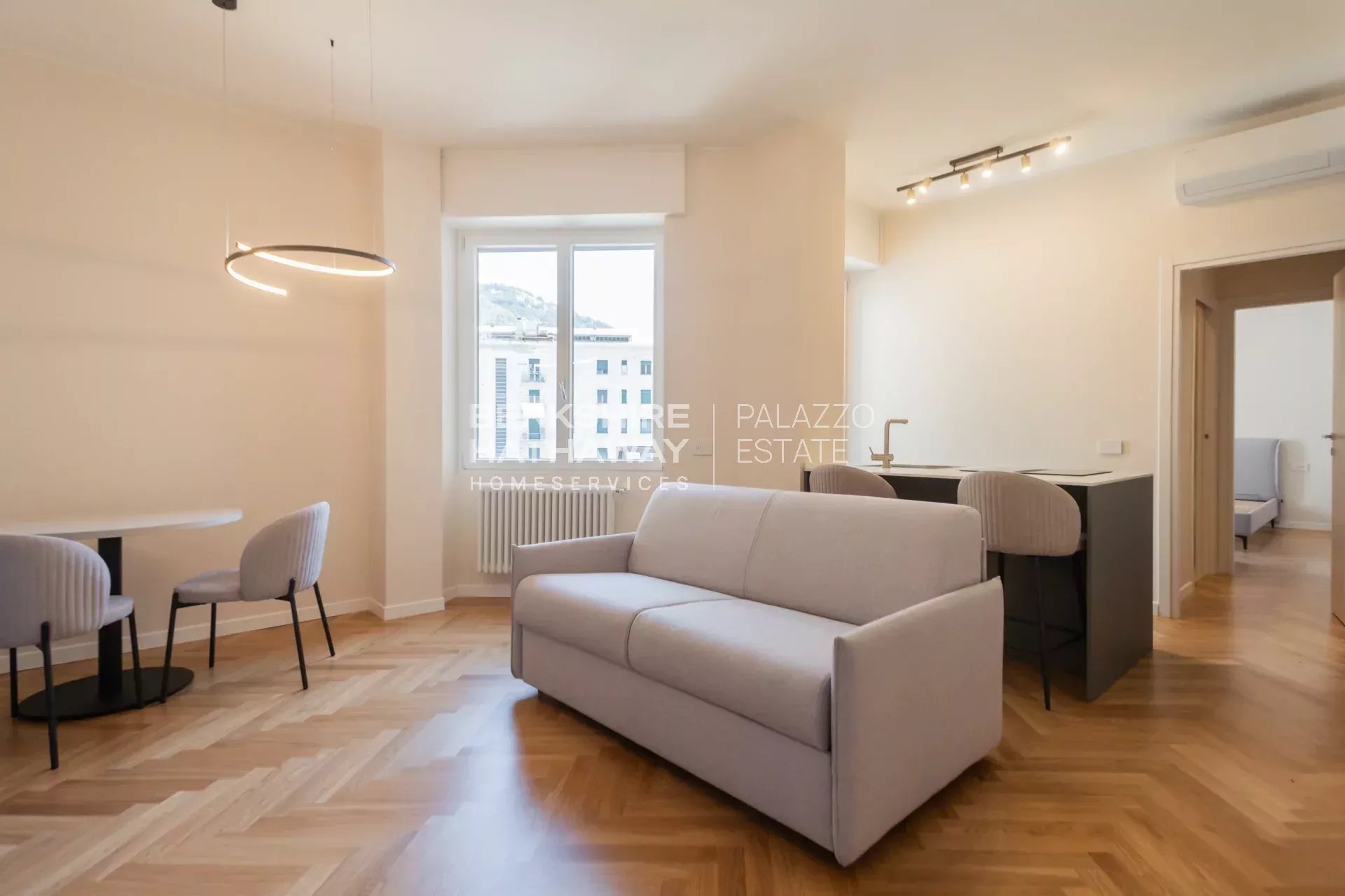 Apartment in Como - Image 3