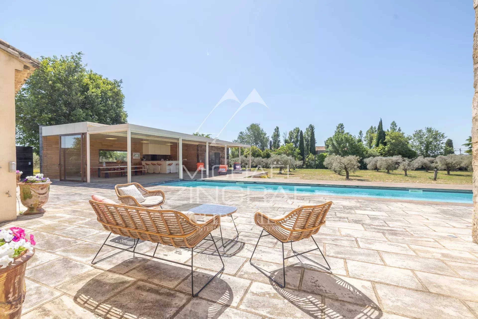 6 Bedroom Villa/Townhouse's Image 10