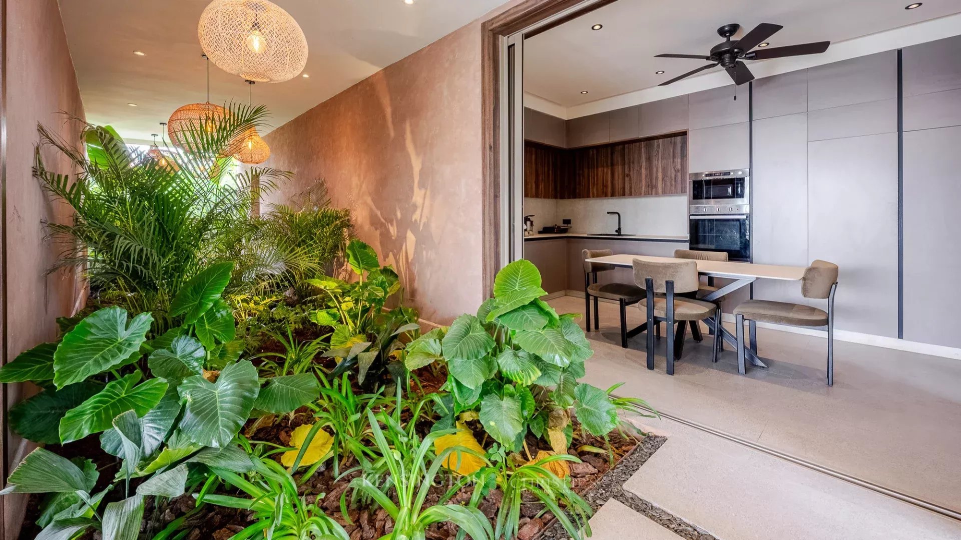 5 Bedroom Villa/Townhouse's Image 11