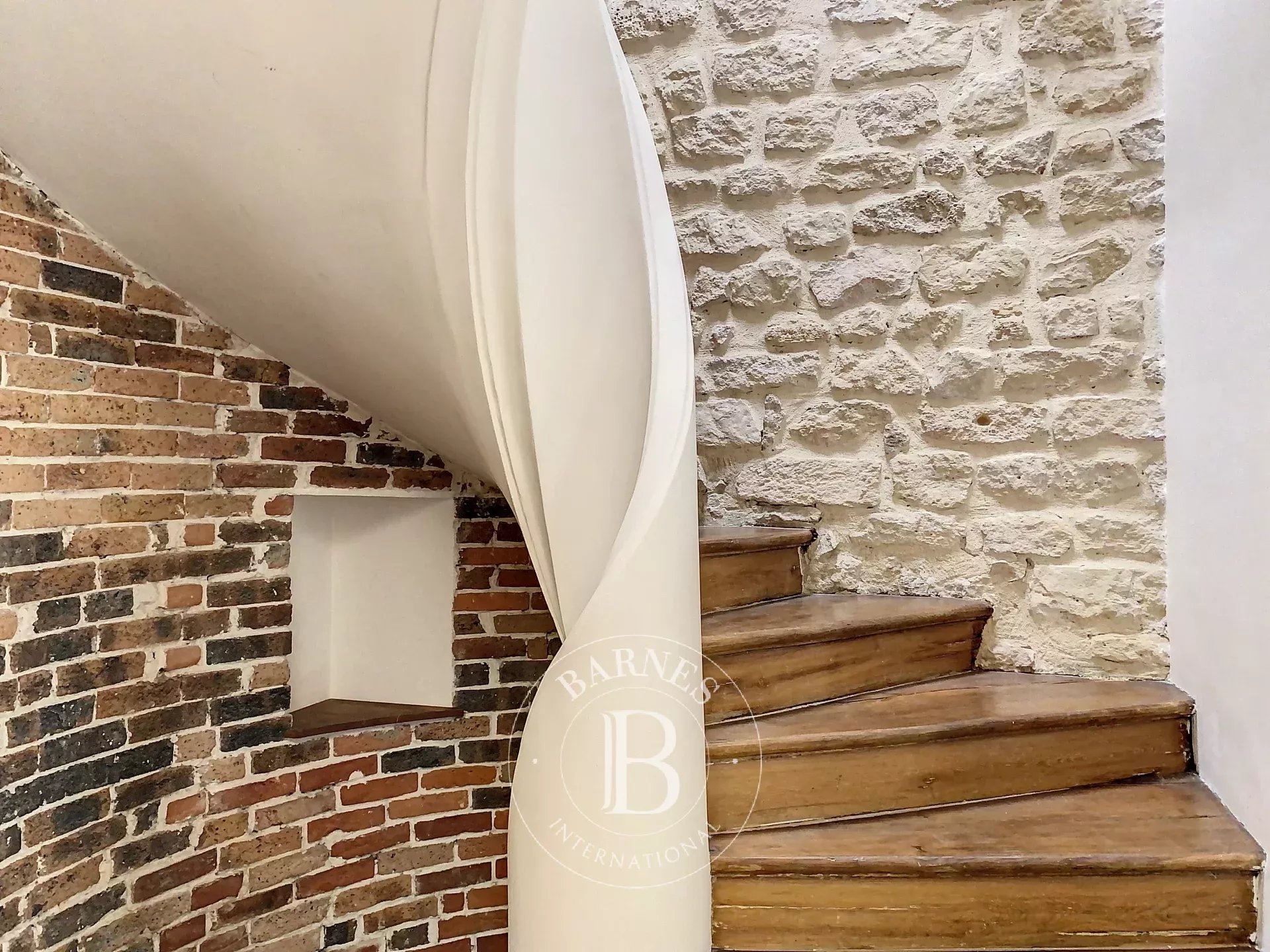 Daire Paris 9ème - picture 18