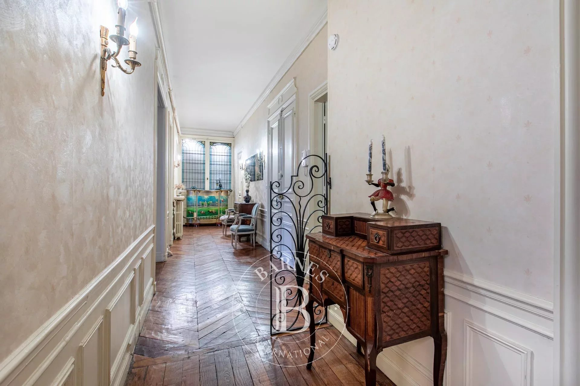 Daire Paris 7ème - picture 9