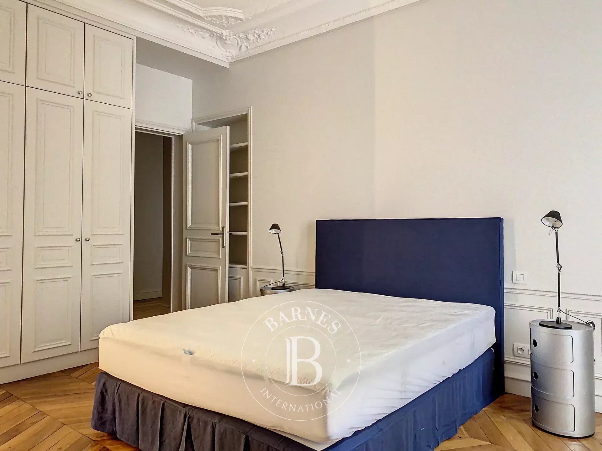 Daire Paris 9ème - picture 18